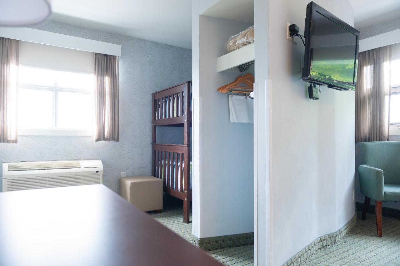 Rodd Moncton Hotel Buitenkant foto