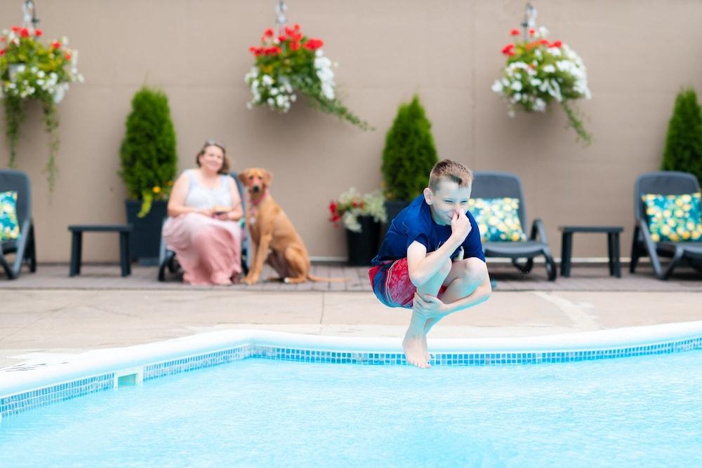 Rodd Moncton Hotel Buitenkant foto