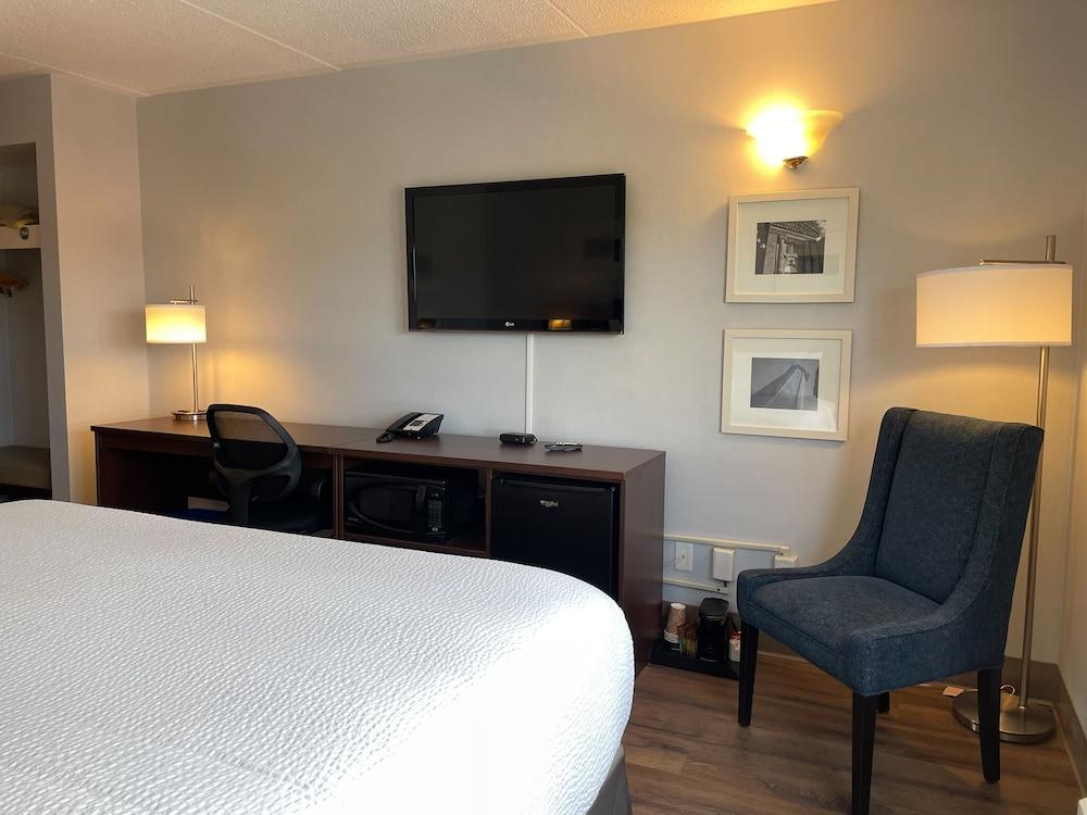 Rodd Moncton Hotel Buitenkant foto