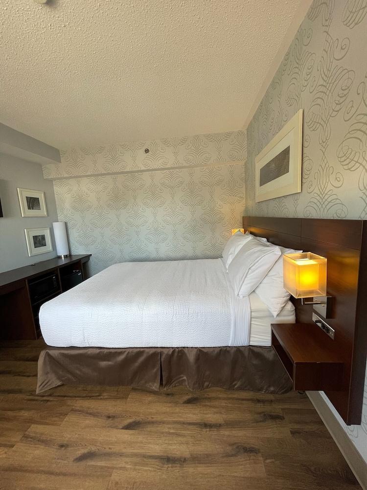 Rodd Moncton Hotel Buitenkant foto